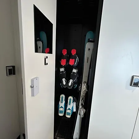 Rezidence Alpina 10,11 *